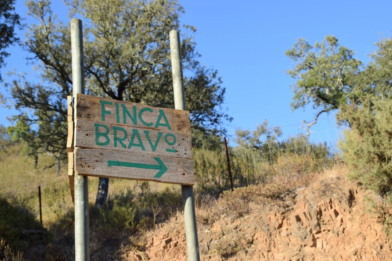 Finca Bravo Кортегана Екстериор снимка